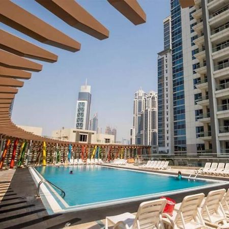 Higuests - Roomy Apt With Infinity Pool Close To Burj Khalifa دبي المظهر الخارجي الصورة