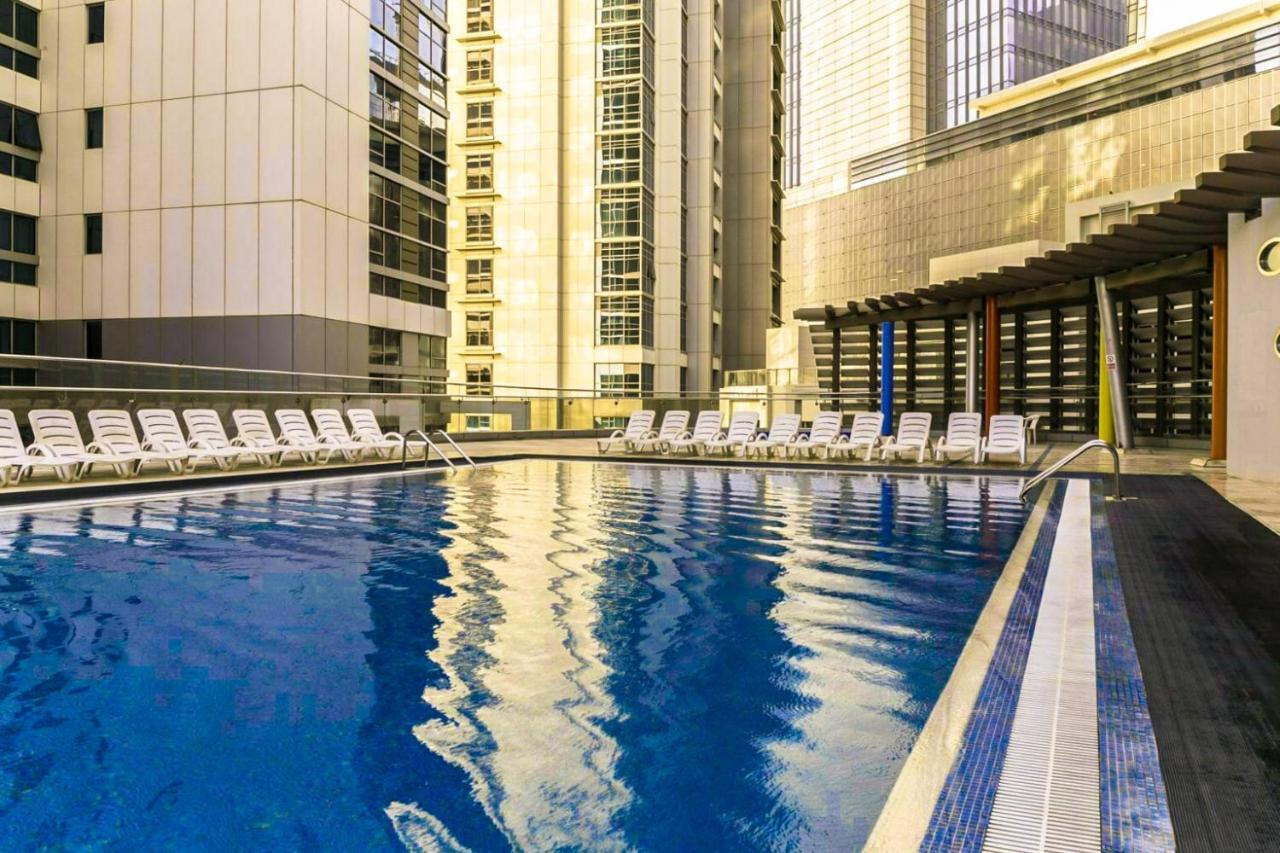 Higuests - Roomy Apt With Infinity Pool Close To Burj Khalifa دبي المظهر الخارجي الصورة